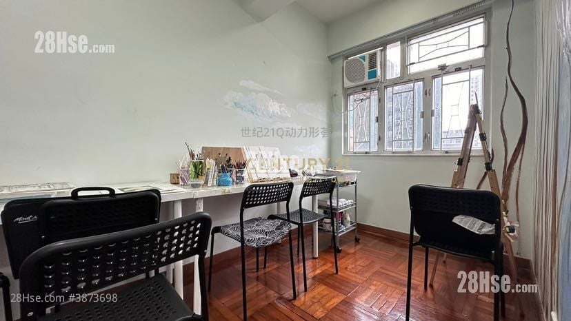 Sai Wan Building Sell 1 Bedroom , 1 Bathroom 226 ft²
