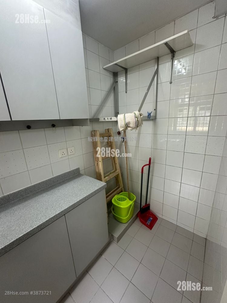 Fortune Terrace Rental 2 Bedrooms , 1 Bathroom 509 ft²