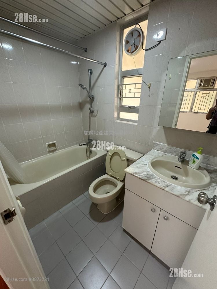 Fortune Terrace Rental 2 Bedrooms , 1 Bathroom 509 ft²