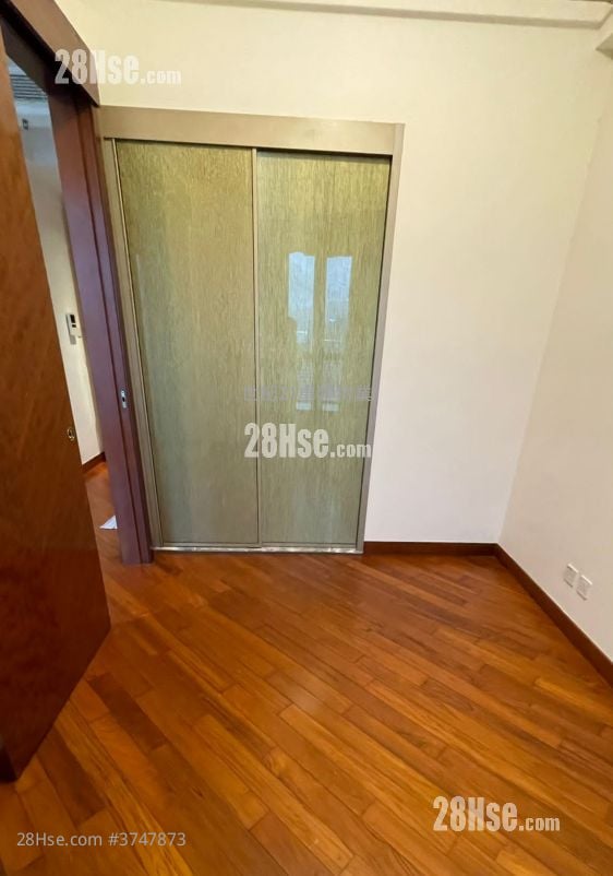 The Coronation Rental 1 Bedroom , 1 Bathroom 400 ft²