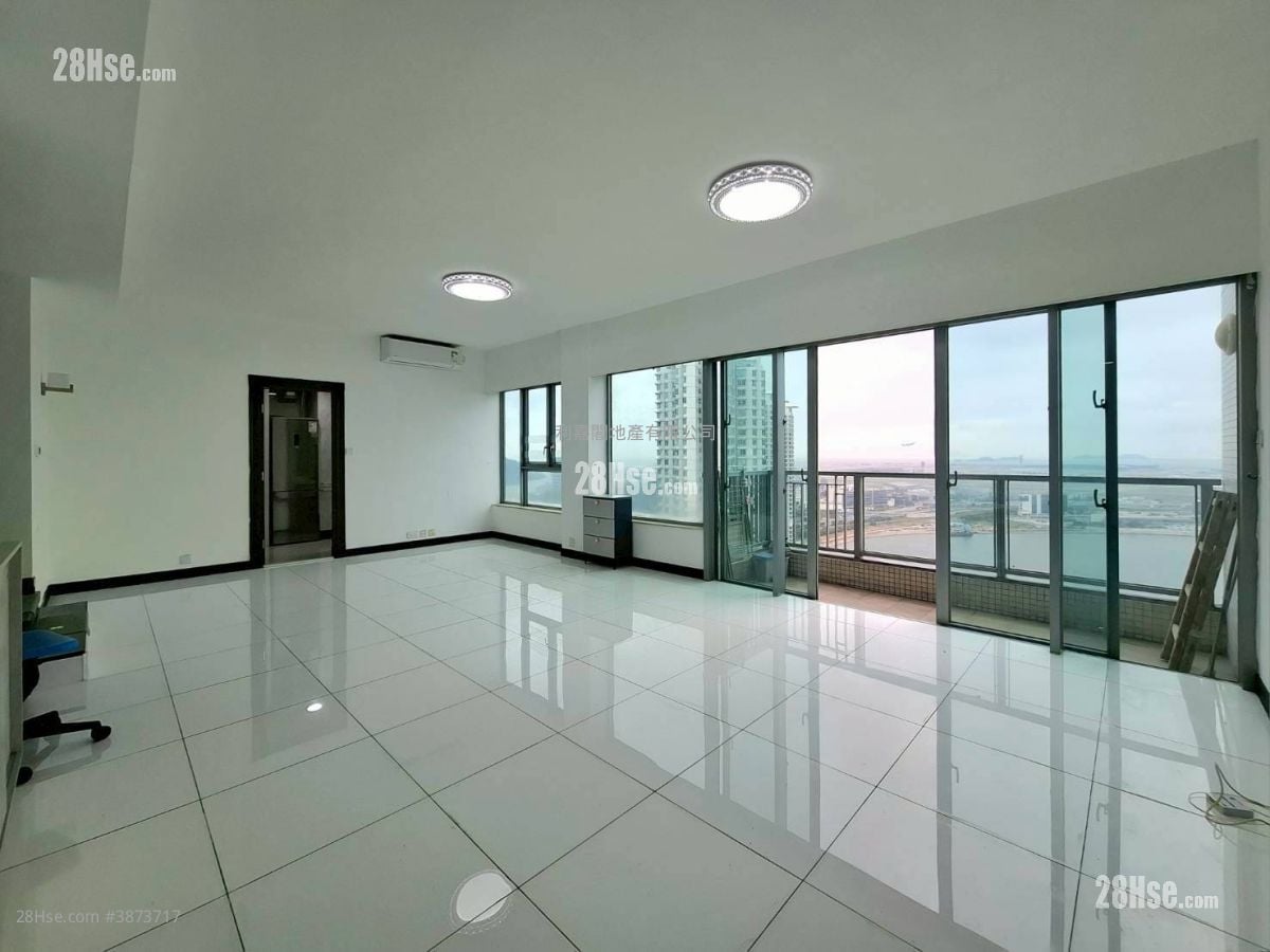 Coastal Skyline Rental 3 Bedrooms , 2 Bathrooms 1,400 ft²