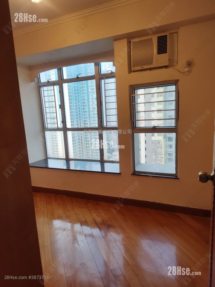 Sceneway Garden Sell 2 Bedrooms , 1 Bathroom 537 ft²