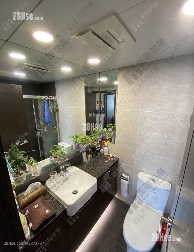 Vision City Rental 668 ft²
