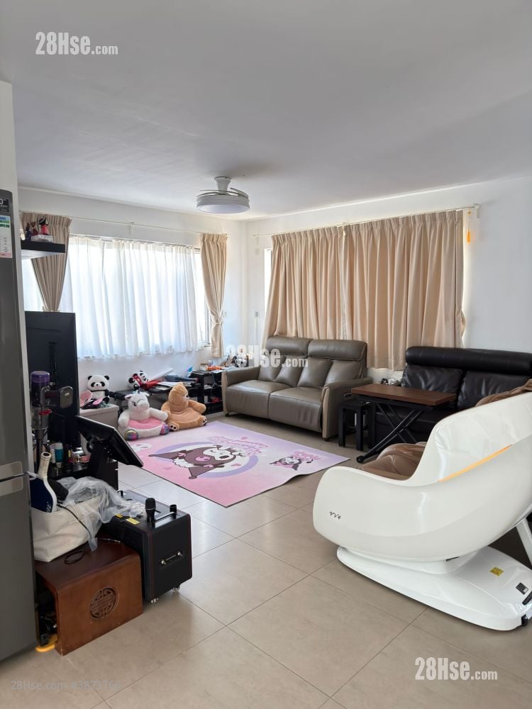 1/F-2/F House No.100 Kau To Village Rental 3 Bedrooms , 3 Bathrooms 1,200 ft²