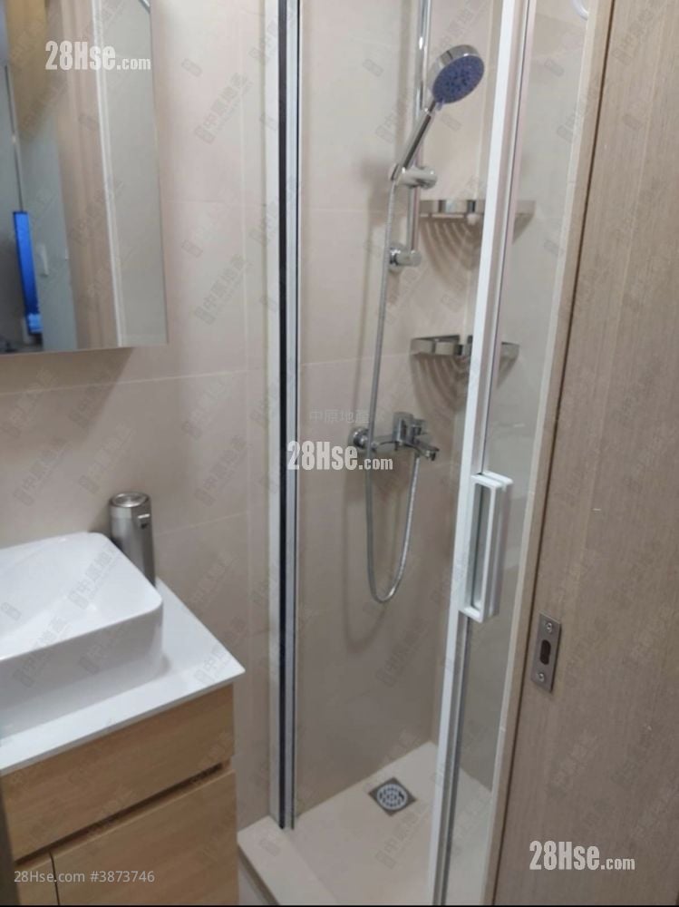 Cheung Fat Estate Sell Studio , 1 Bathroom 365 ft²