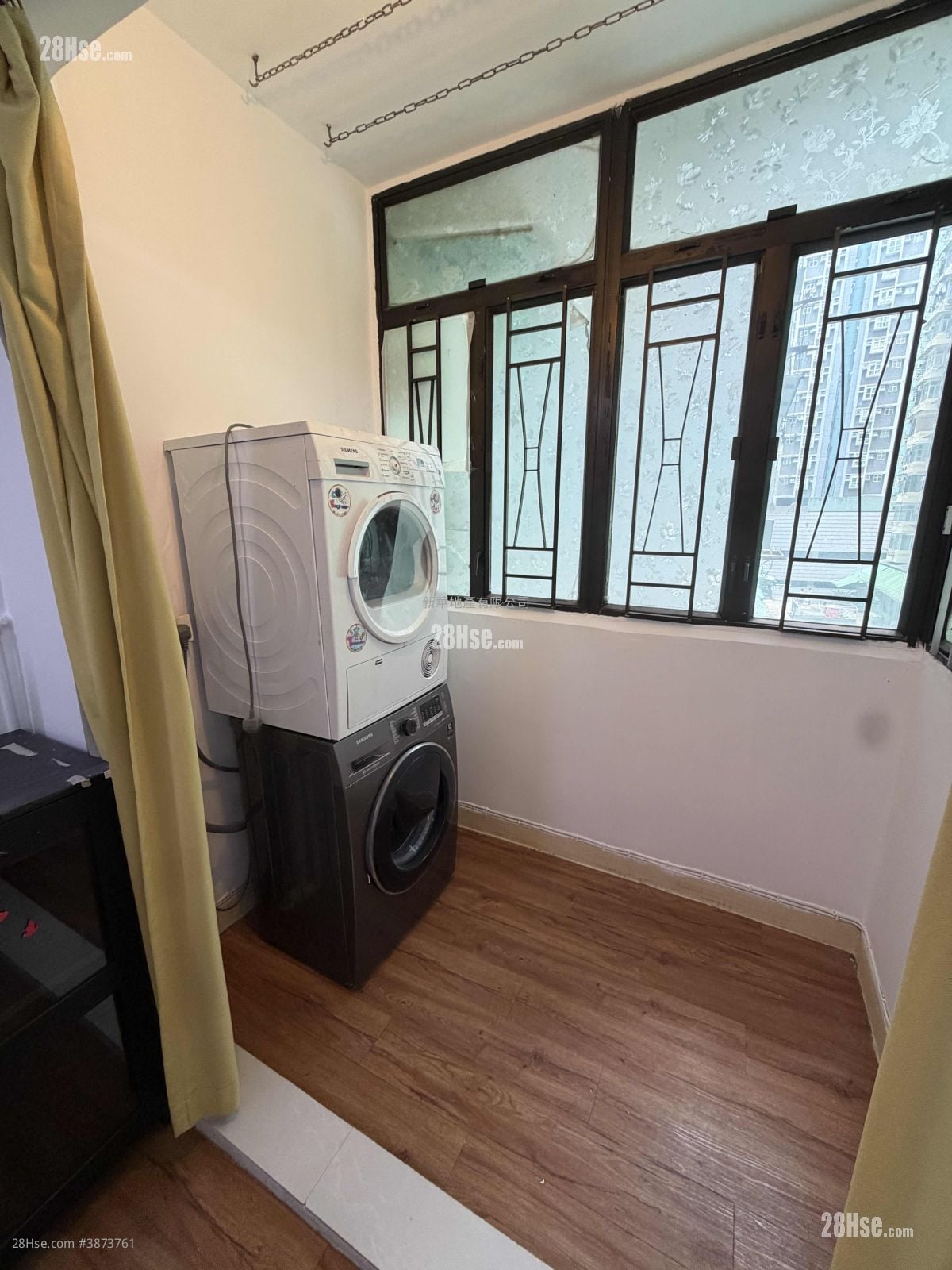 Yick Fat Building Rental Studio 362 ft²