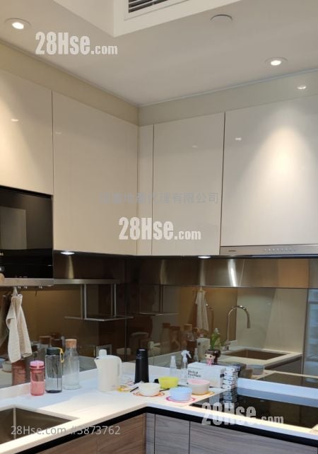 Grand Central Rental 2 Bedrooms , 1 Bathroom 500 ft²