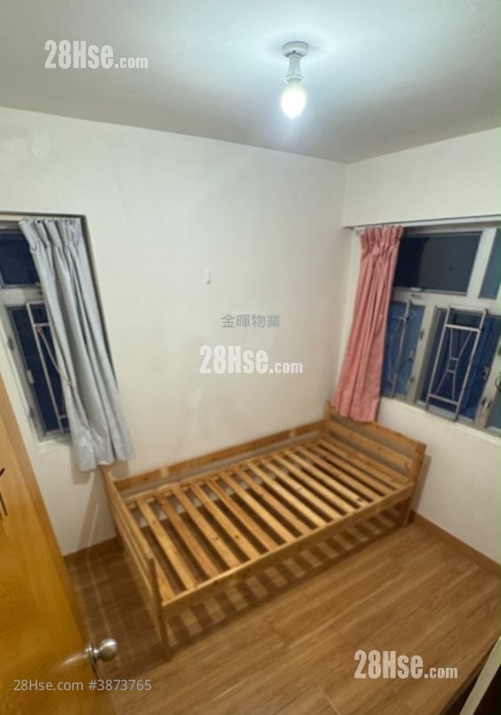 Tung Cheung Building Rental 354 ft²