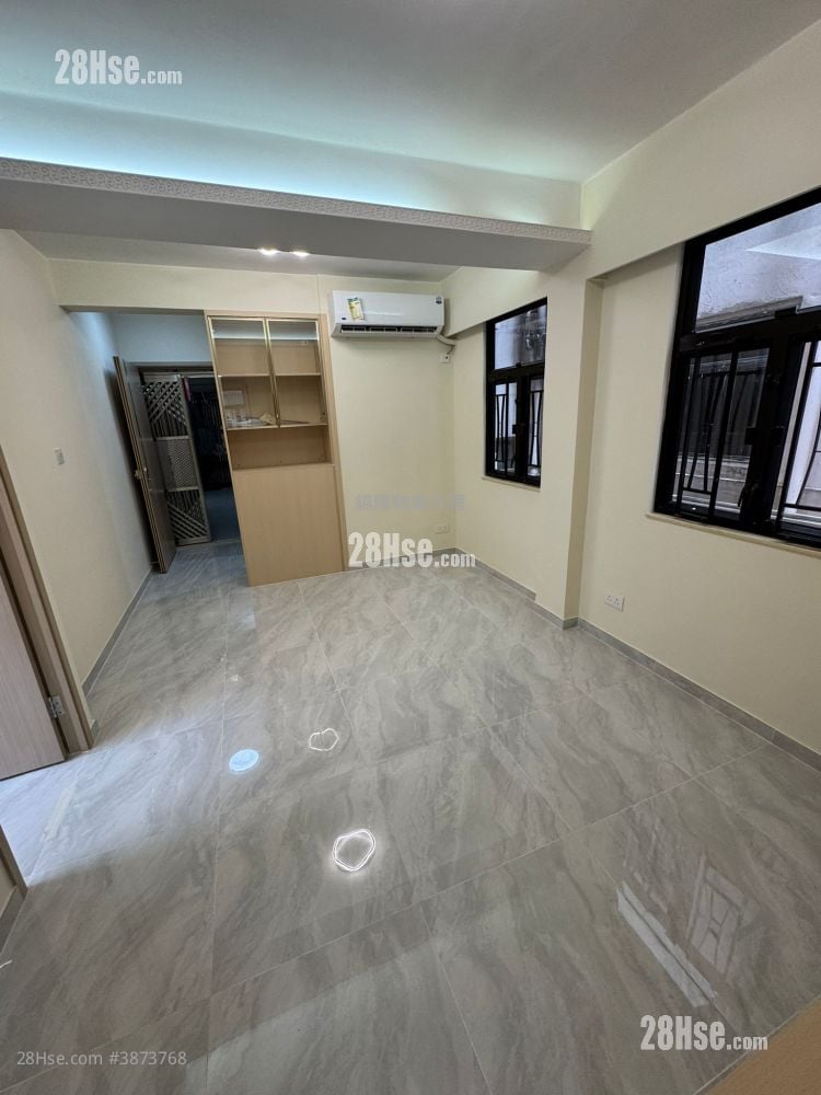 On Wo Gardens Rental 3 Bedrooms , 1 Bathroom 490 ft²