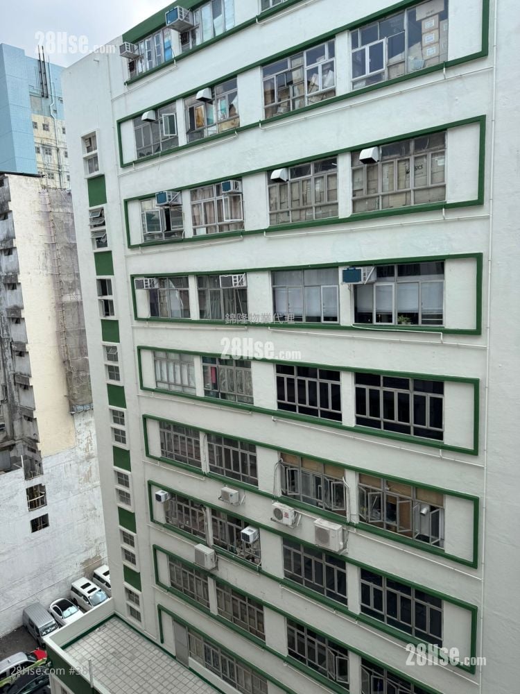 On Wo Gardens Rental 3 Bedrooms , 1 Bathroom 490 ft²