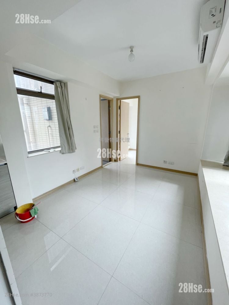 Viva Sell 1 Bedroom , 1 Bathroom 331 ft²