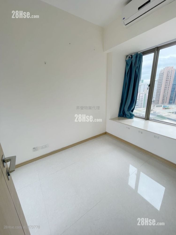 Viva Sell 1 Bedroom , 1 Bathroom 331 ft²