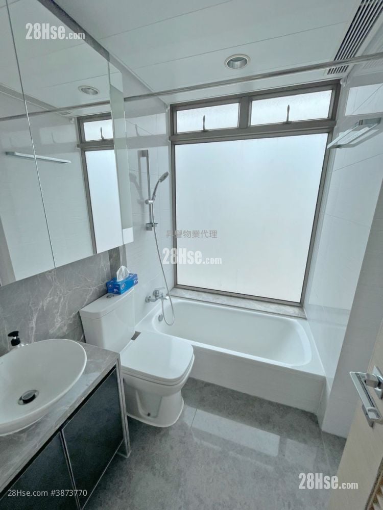 Viva Sell 1 Bedroom , 1 Bathroom 331 ft²