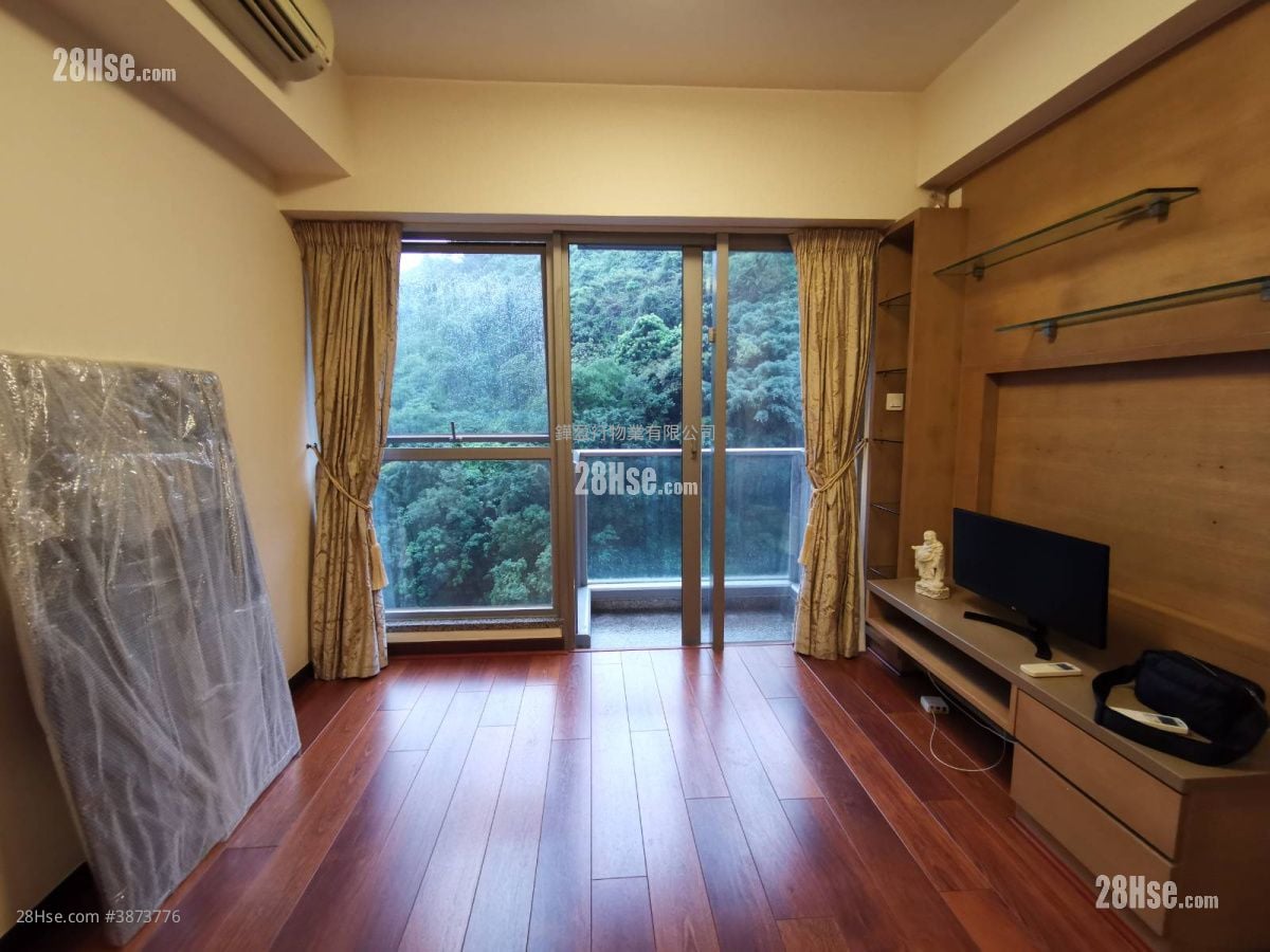 Serenade Rental 3 Bedrooms , 3 Bathrooms 788 ft²