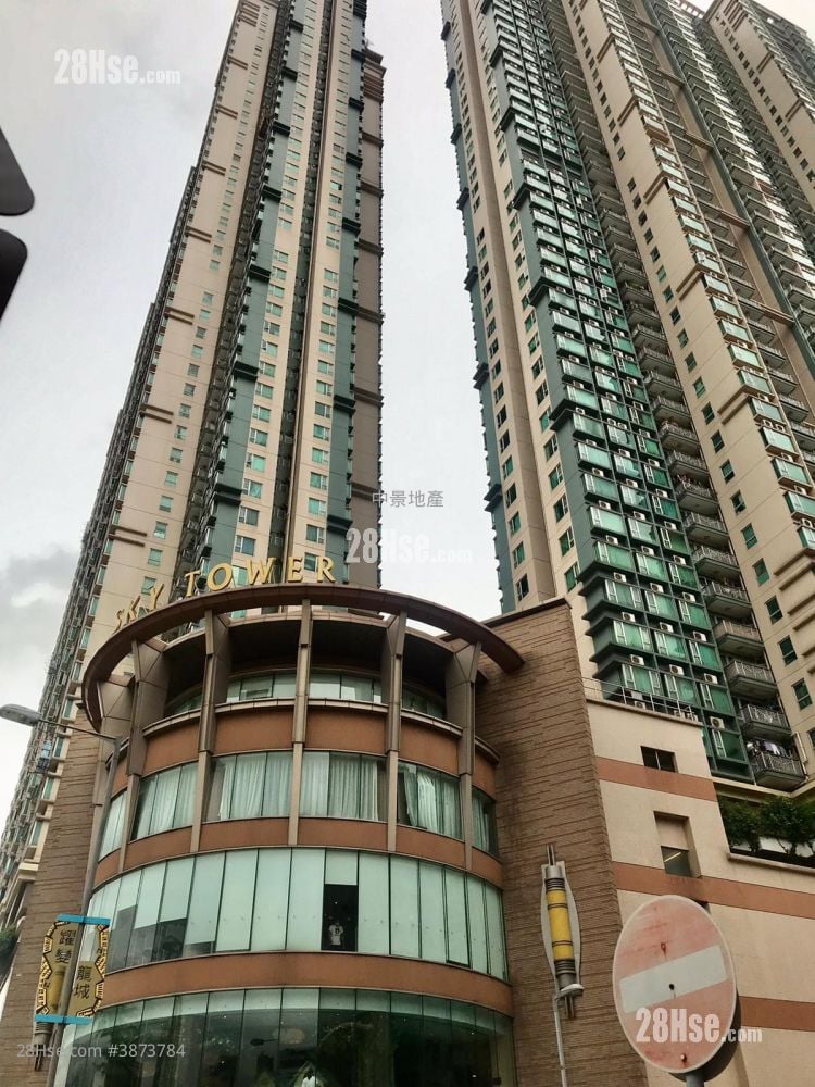 Sky Tower Rental 3 Bedrooms , 2 Bathrooms 691 ft²