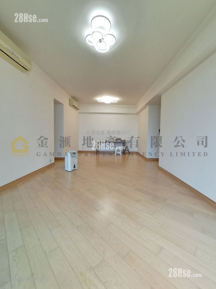 峻弦 售盘 3 房 1,230 平方尺