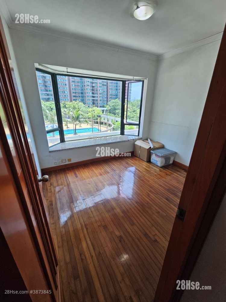 Villa Esplanada Sell 3 Bedrooms , 2 Bathrooms 674 ft²