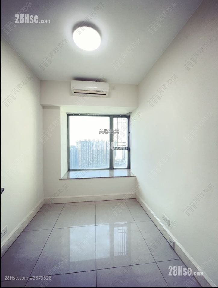 Caribbean Coast Rental 3 Bedrooms , 2 Bathrooms 749 ft²