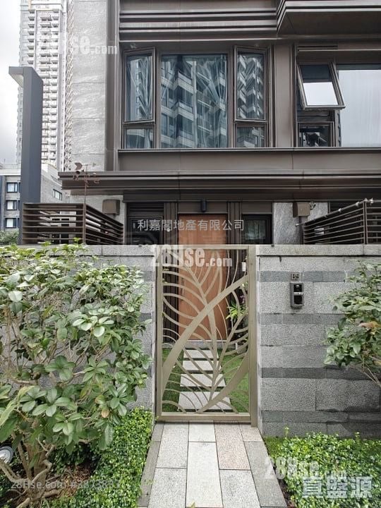 Vibe Centro Sell 3 Bedrooms 788 ft²