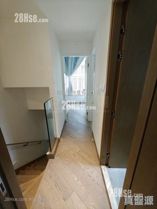 Vibe Centro Sell 3 Bedrooms 788 ft²