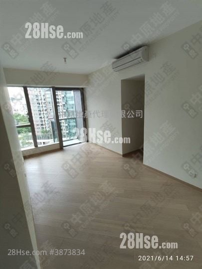 Grand Central Sell 3 Bedrooms , 1 Bathroom 598 ft²