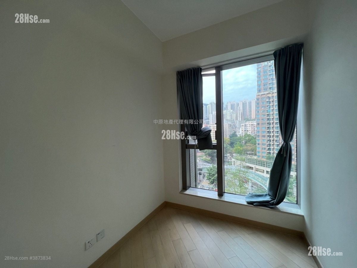 Grand Central Sell 3 Bedrooms , 1 Bathroom 598 ft²