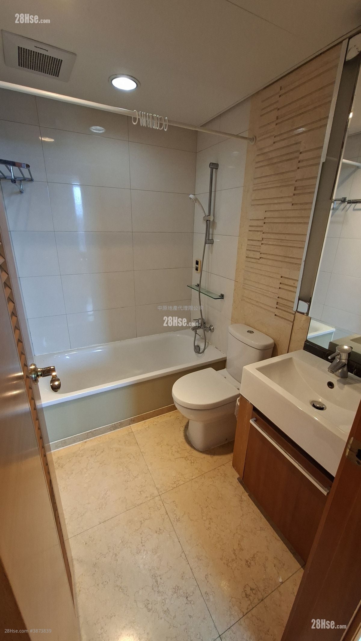Lake Silver Sell 3 Bedrooms , 2 Bathrooms 762 ft²