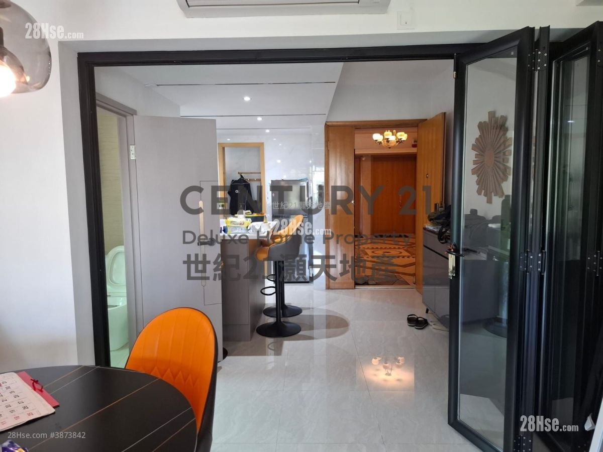 The Paramount Sell 3 Bedrooms , 2 Bathrooms 928 ft²