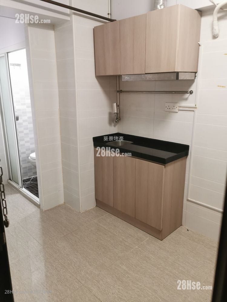 Tak Cheong Building Rental Studio , 1 Bathroom 110 ft²