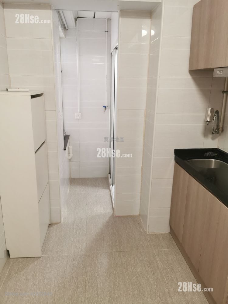 Tak Cheong Building Rental Studio , 1 Bathroom 110 ft²