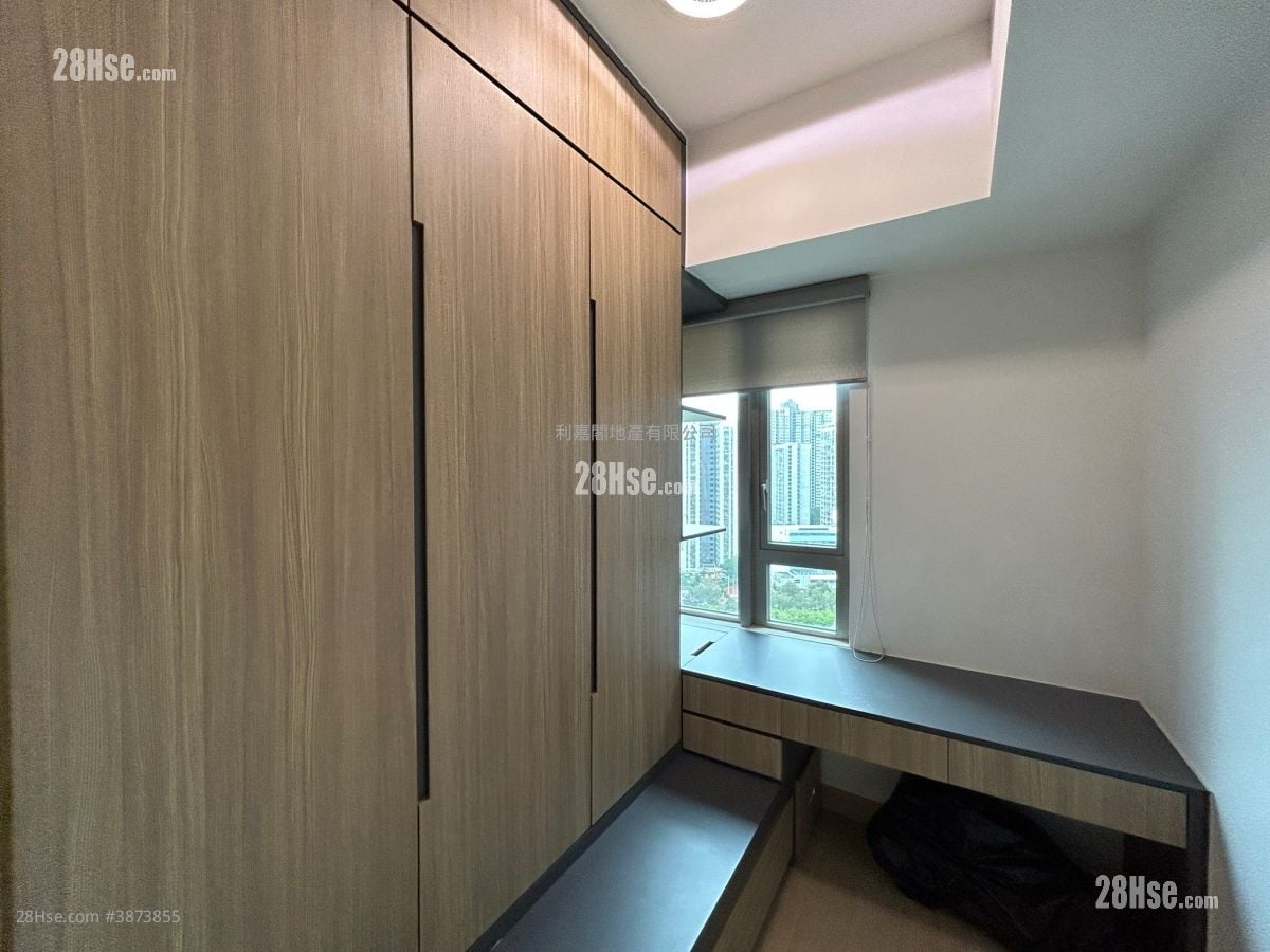 The Spectra Rental 482 ft²