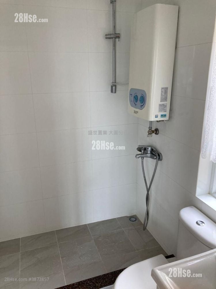 Ka Tin Court Sell 3 Bedrooms , 1 Bathroom 493 ft²
