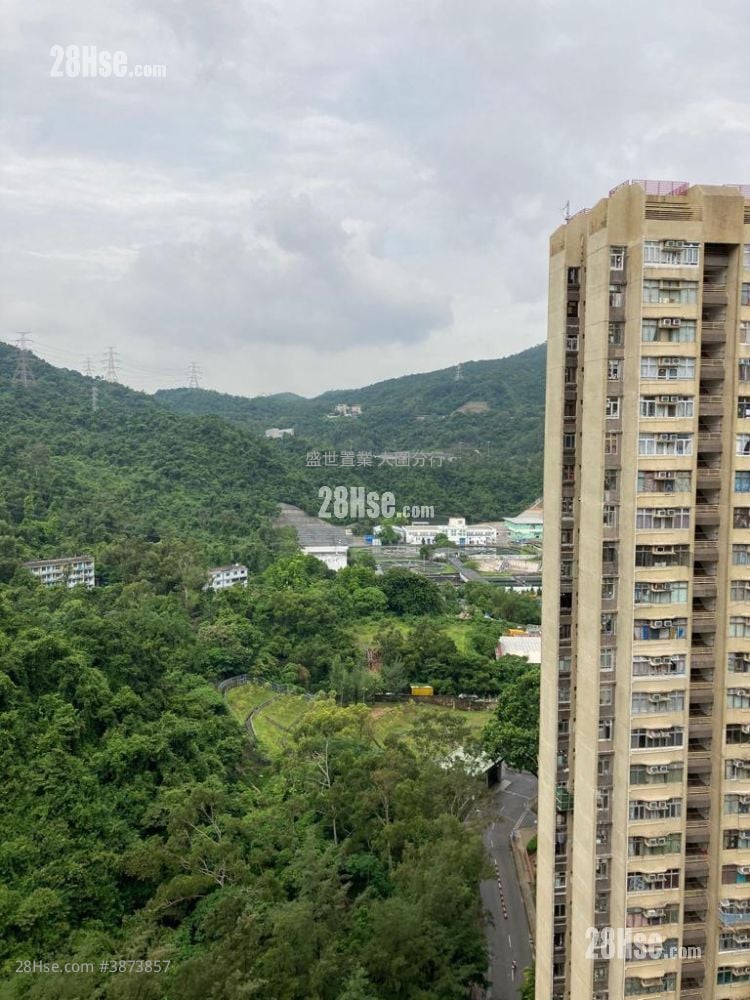 Ka Tin Court Sell 3 Bedrooms , 1 Bathroom 493 ft²