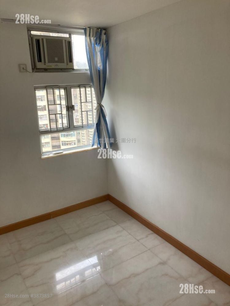 Ka Tin Court Sell 3 Bedrooms , 1 Bathroom 493 ft²