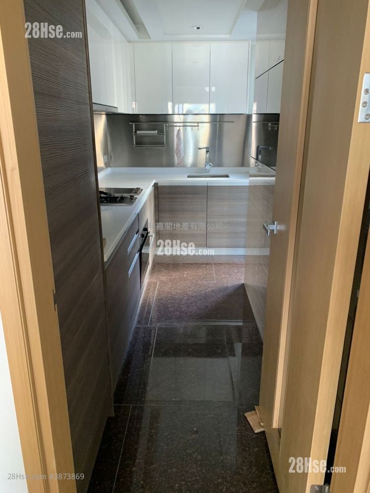 Park Signature Sell 3 Bedrooms 669 ft²