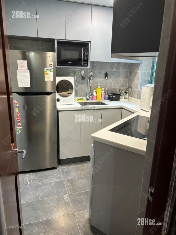 The Long Beach Sell 2 Bedrooms 550 ft²