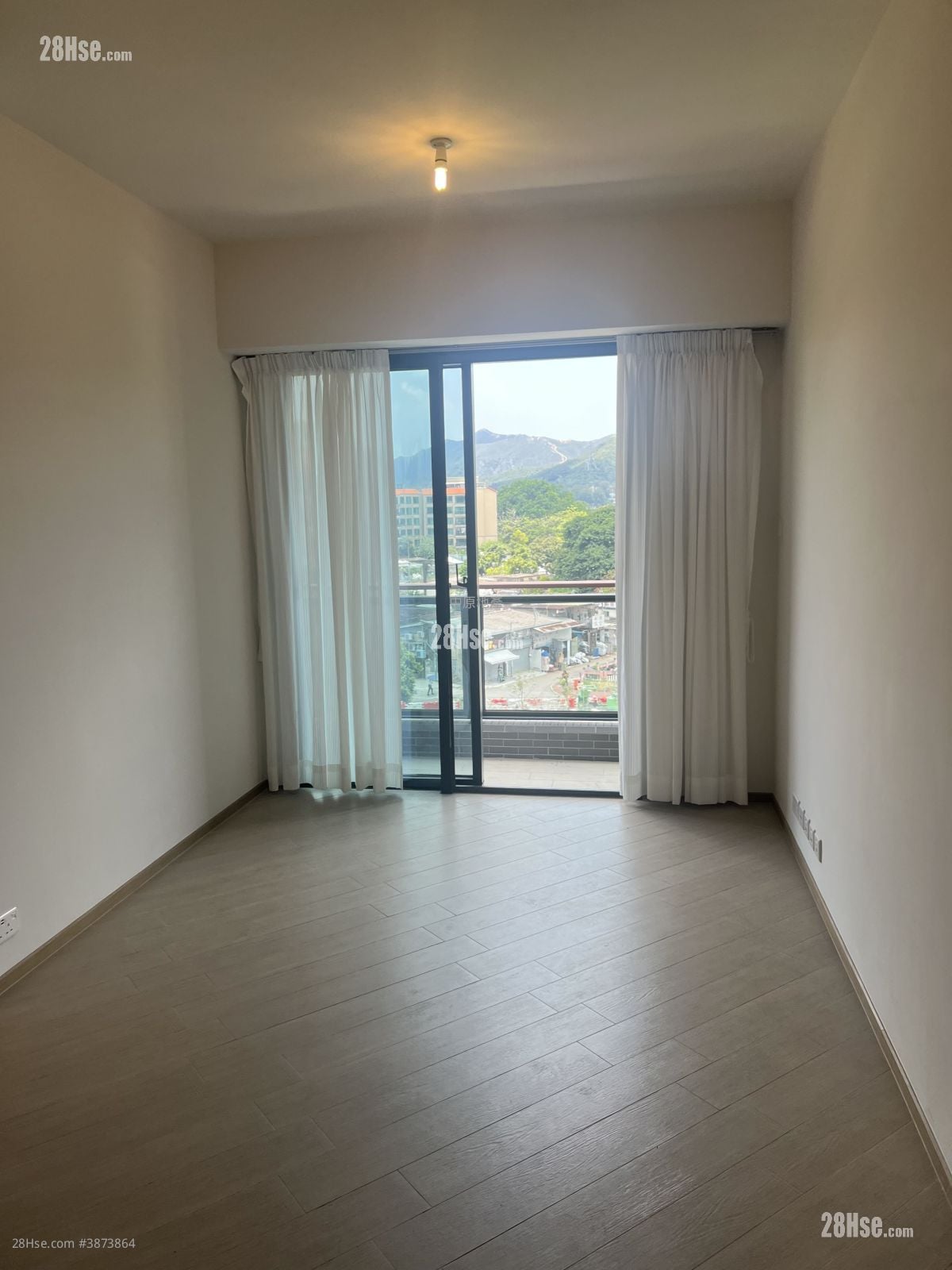 High Park Sell 3 Bedrooms 522 ft²
