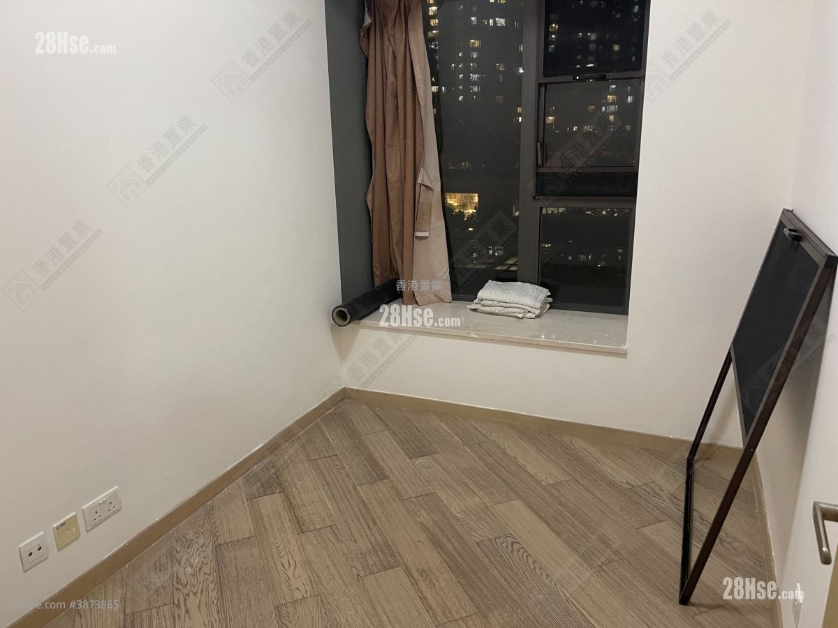 The Visionary Rental 671 ft²