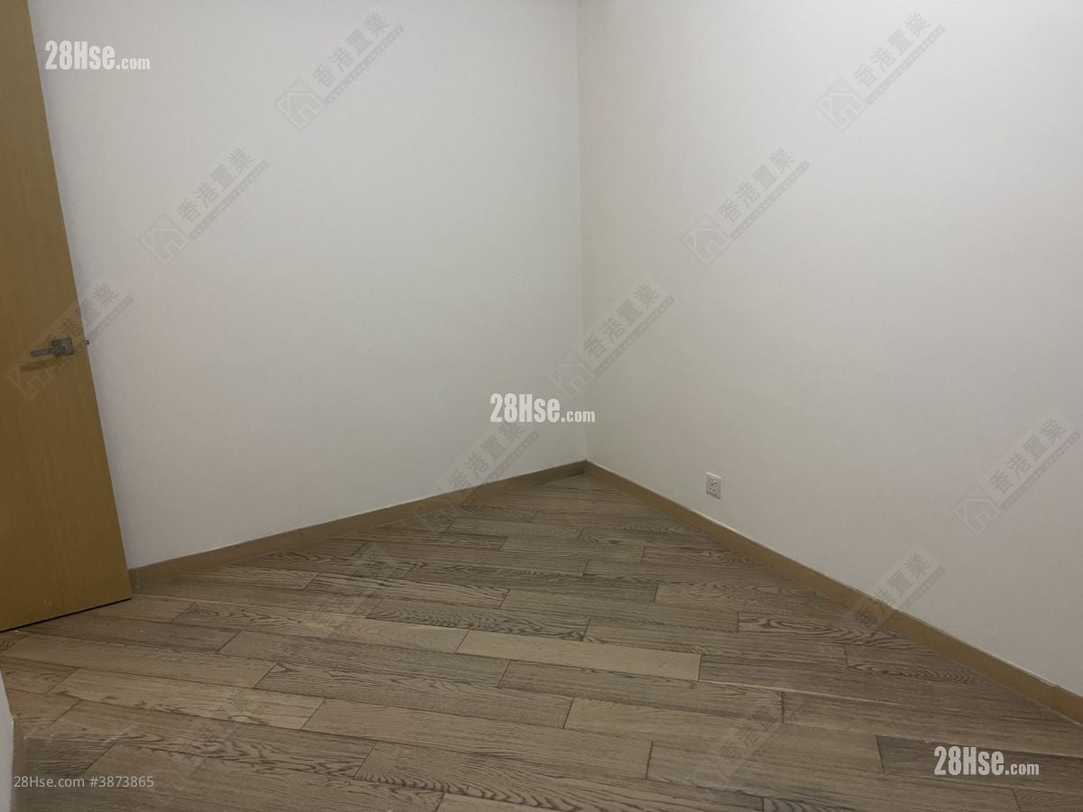 The Visionary Rental 671 ft²