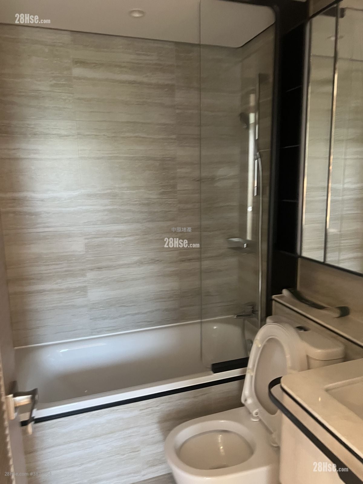 High Park Sell 3 Bedrooms 522 ft²