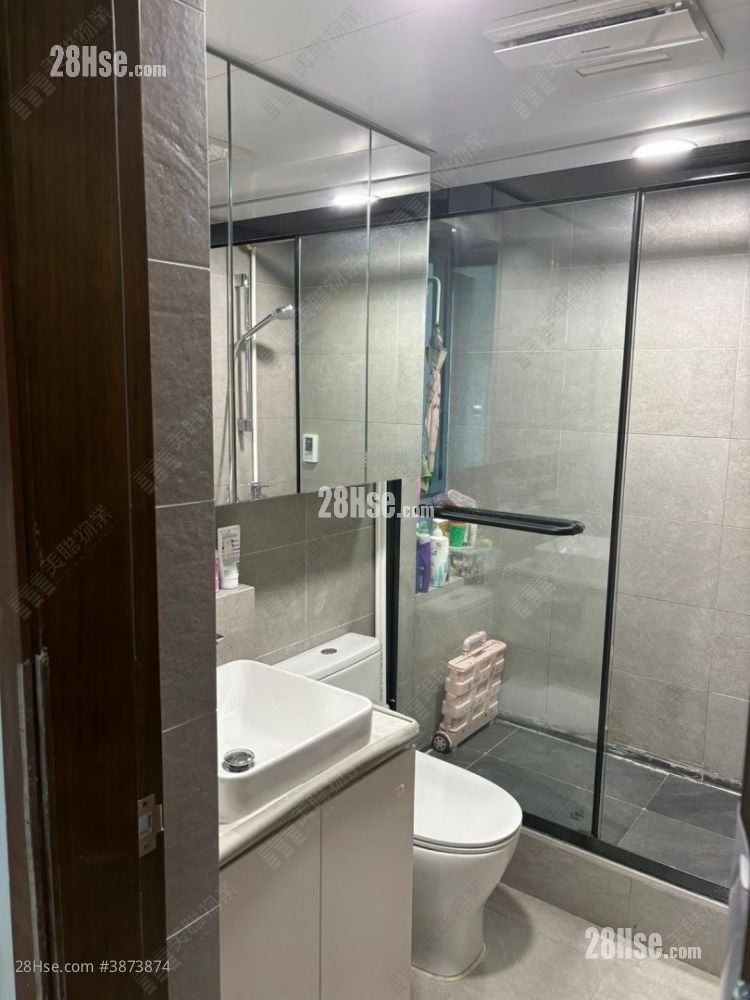 The Long Beach Sell 2 Bedrooms 550 ft²