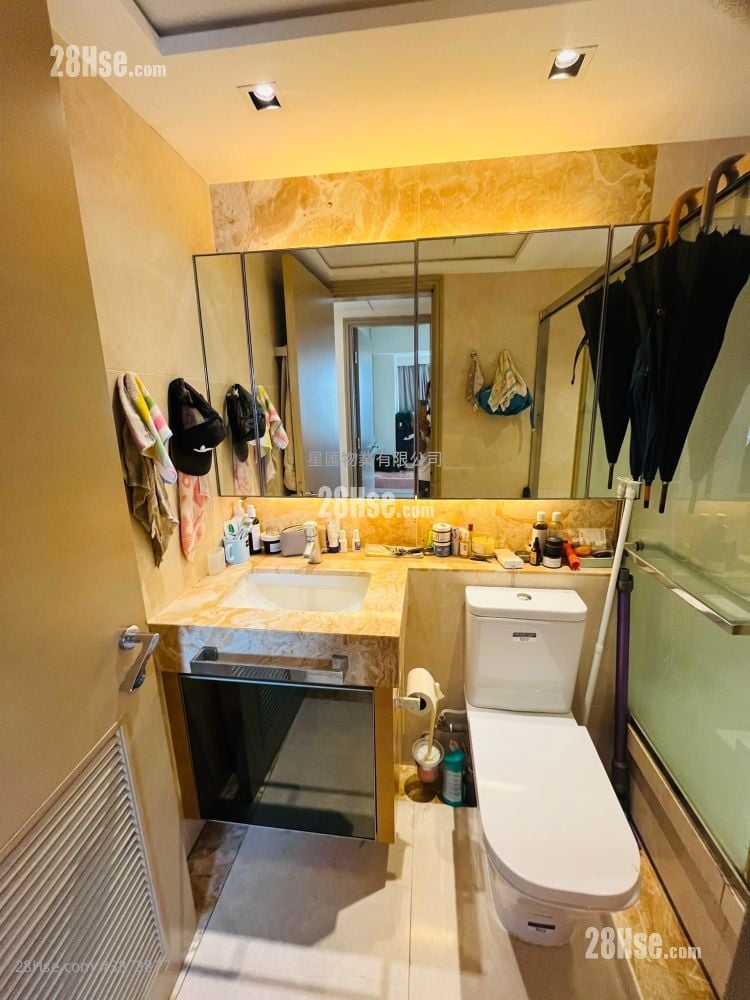 The Latitude Sell 2 Bedrooms , 1 Bathroom 532 ft²