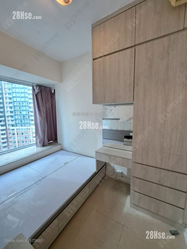 Banyan Garden Sell 2 Bedrooms 464 ft²