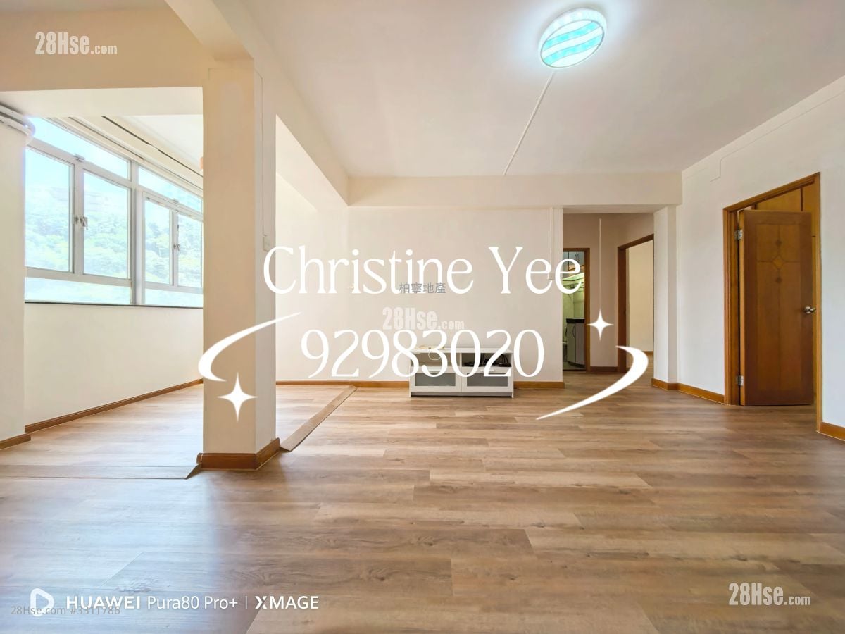 Green Lane Court Rental 3 Bedrooms , 2 Bathrooms 1,131 ft²