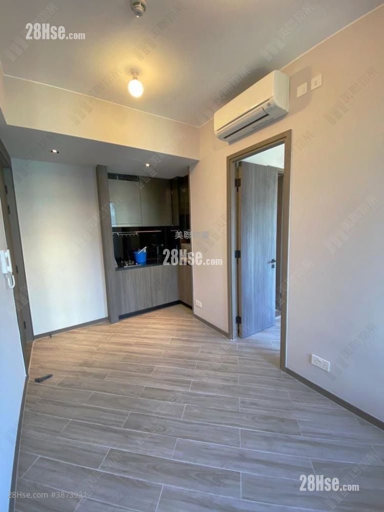 Sereno Verde Sell 1 Bedroom , 1 Bathroom 255 ft²