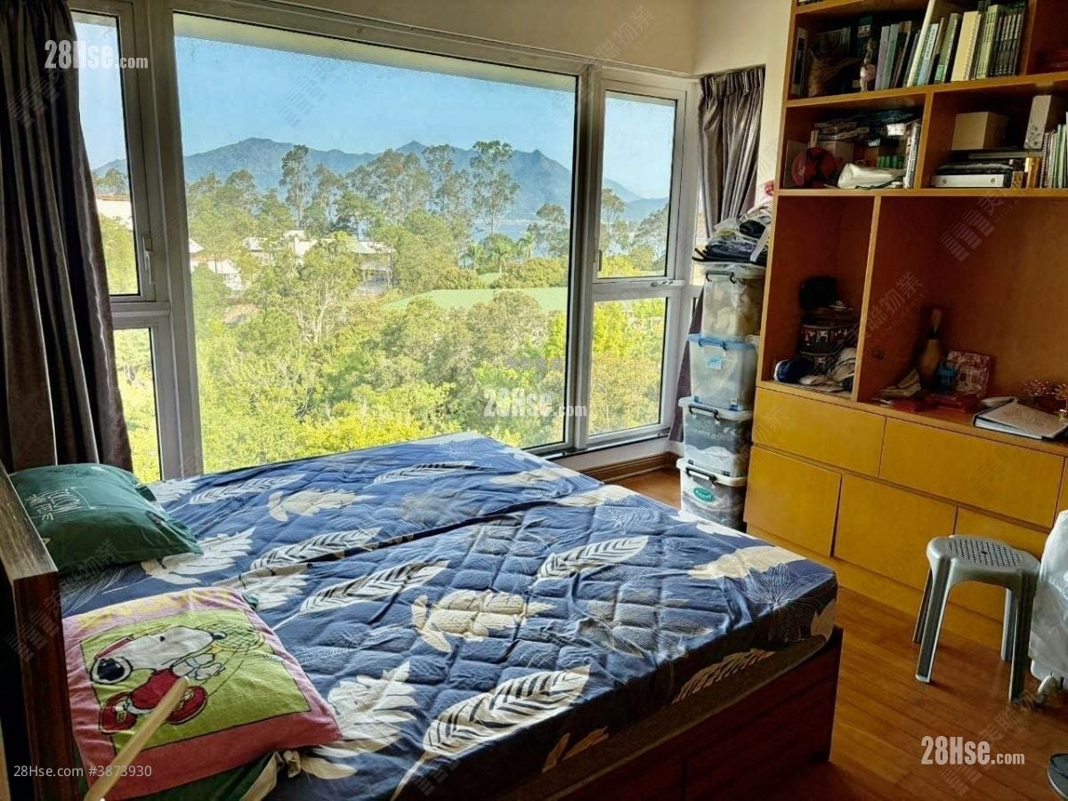 Symphony Bay Sell 3 Bedrooms 1,031 ft²