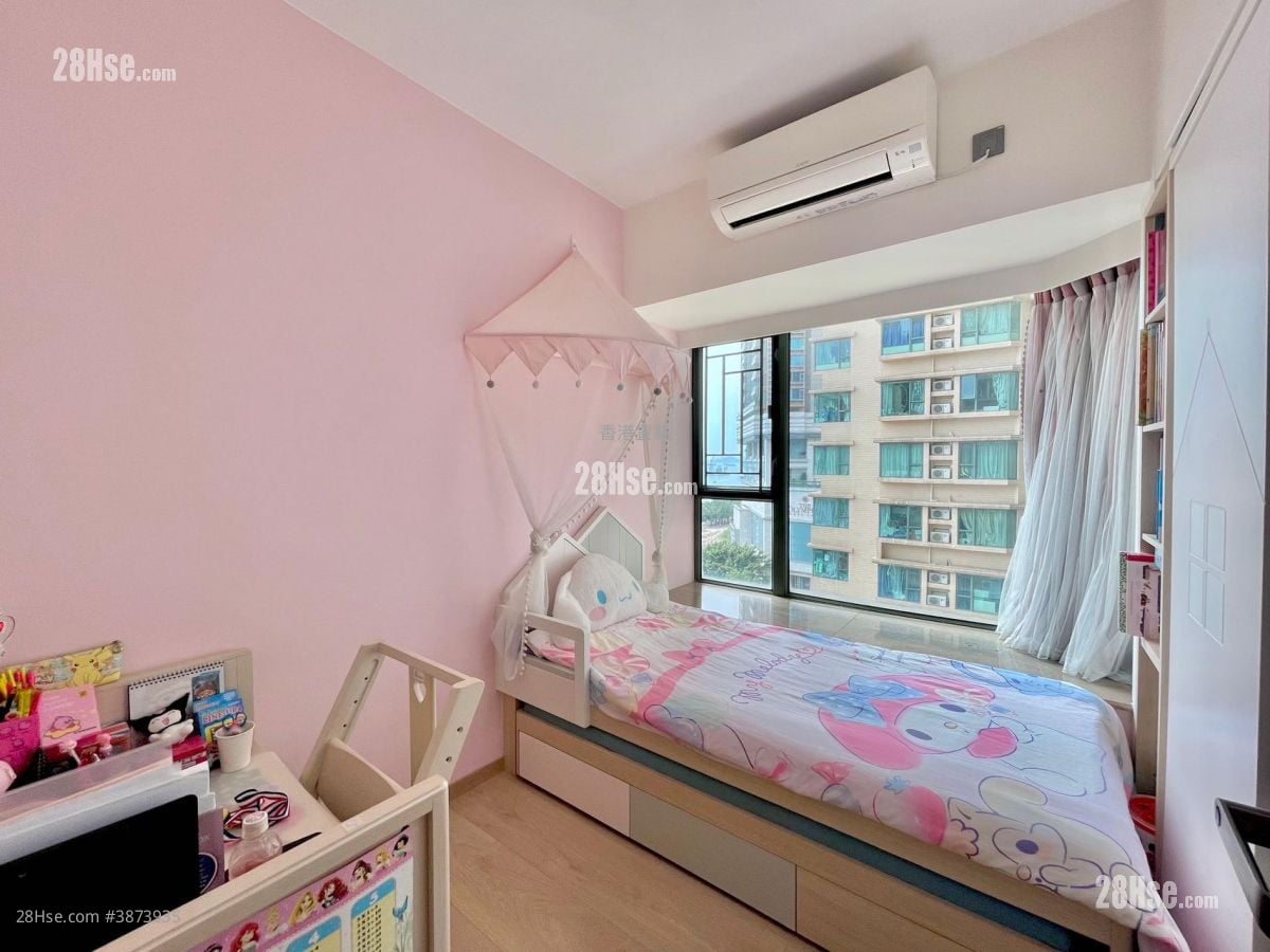 Island Harbourview Sell 3 Bedrooms , 2 Bathrooms 786 ft²