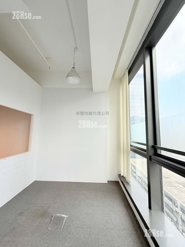 Global Gateway Tower 租盘 2 房 636 平方尺