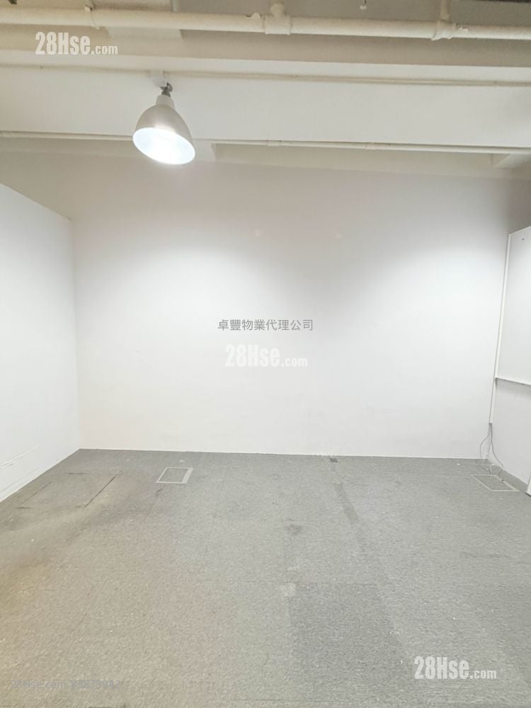 Global Gateway Tower 租盘 2 房 636 平方尺
