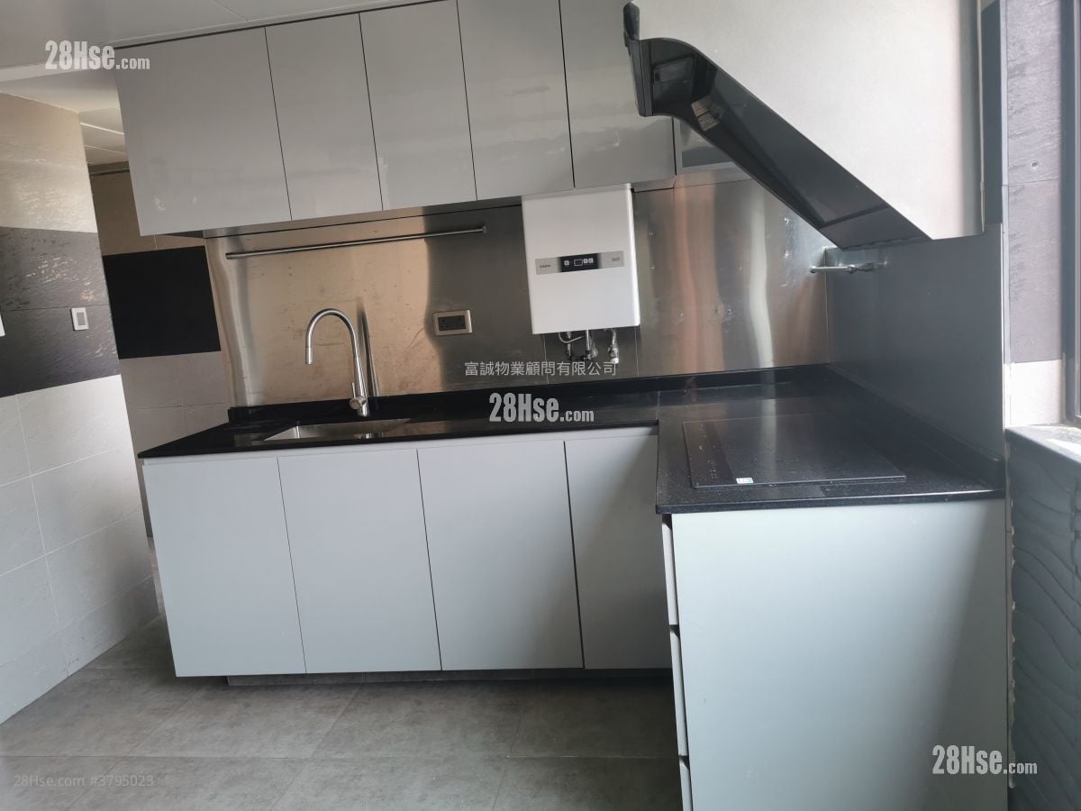 Tsui Ping (North) Estate Sell 2 Bedrooms , 1 Bathroom 381 ft²